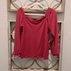 Off the shoulder WHBM